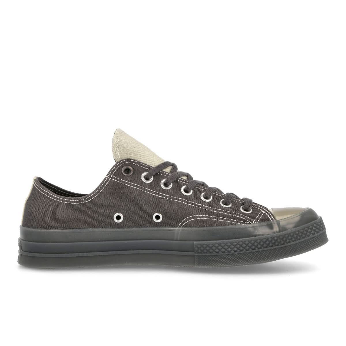 Chuck 70 - Image 2