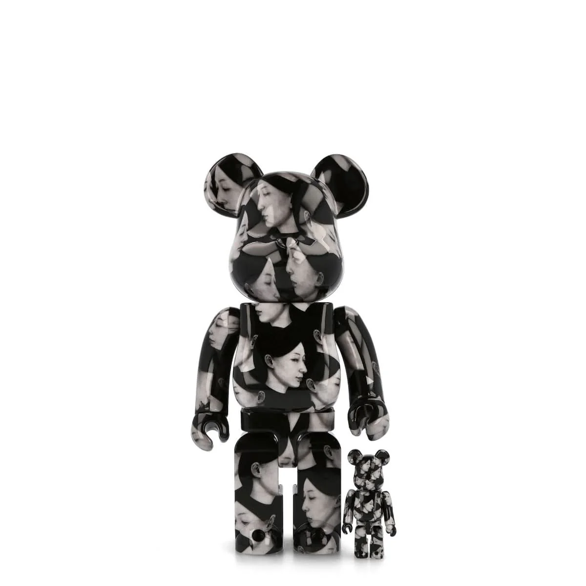 Black Scandal Multiple Selves 400% + 100%