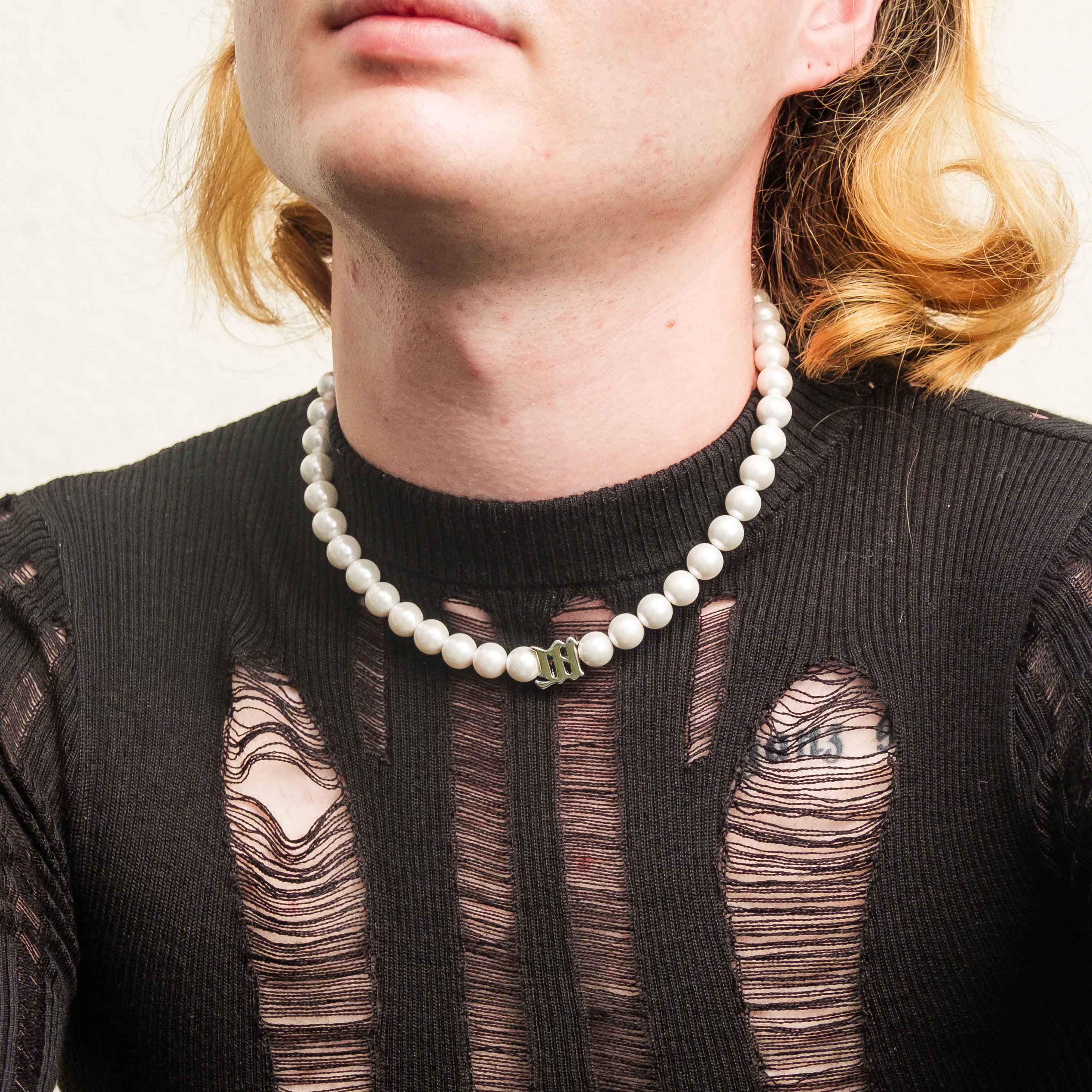 Tiny Pearl Necklace - Image 2