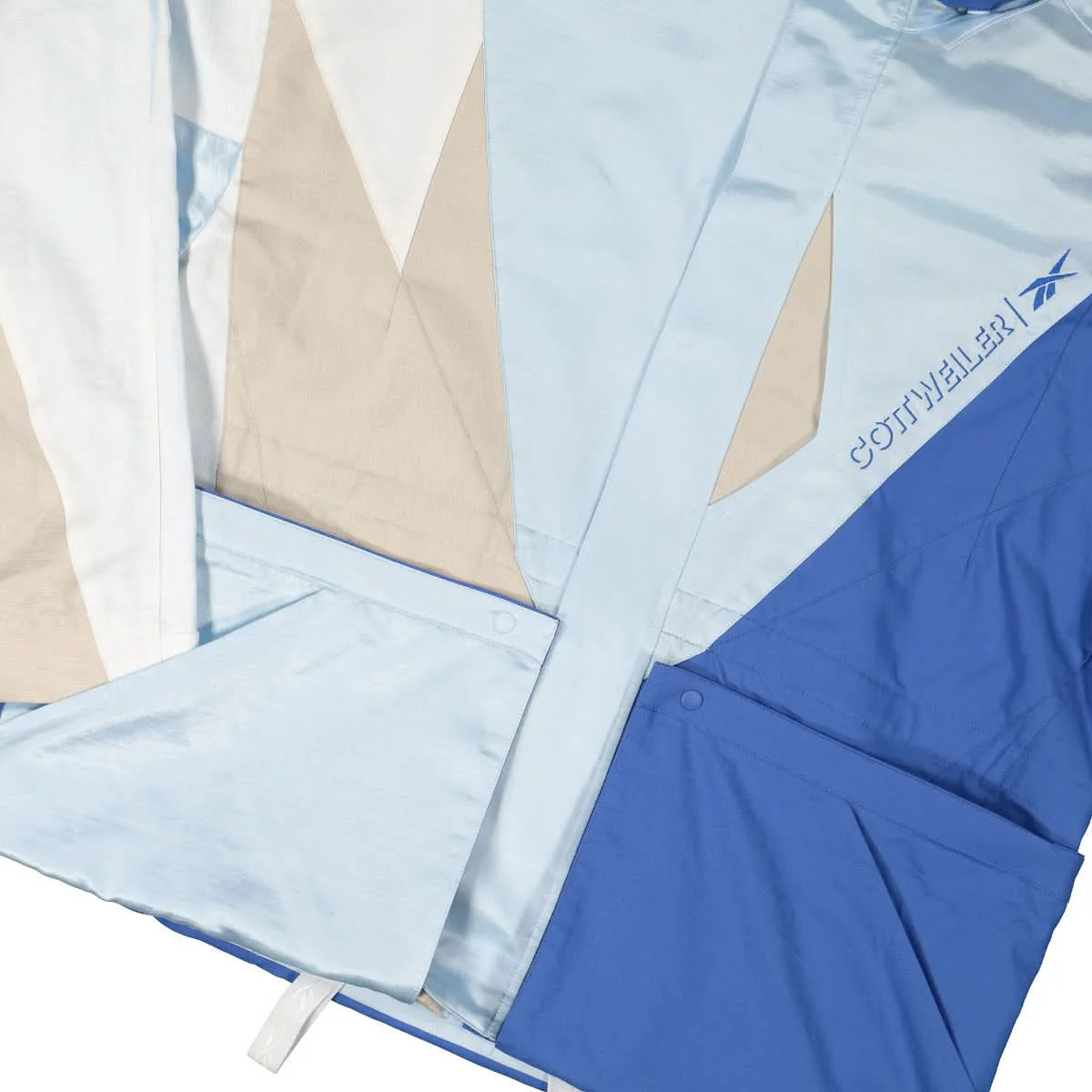 Parka - Image 5