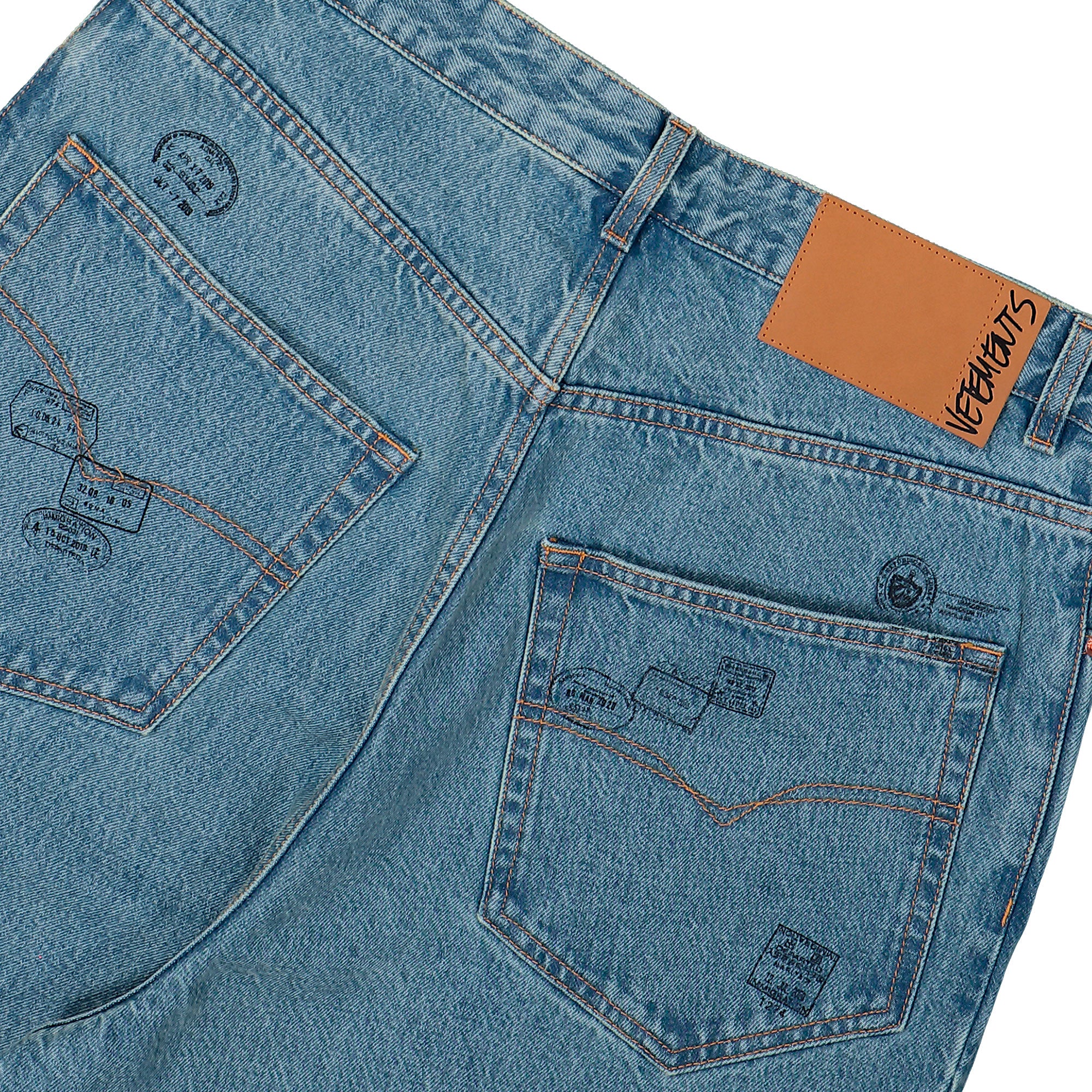 Passport Stamps Jeans - Image 5